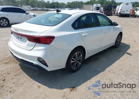 2024 Kia Forte Lxs из США, поврежденный, VIN 3KPF24AD6RE829124